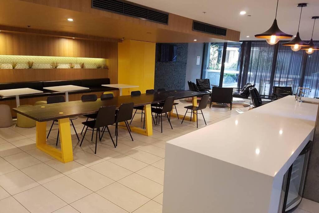 Melbourne Cbd Water Views Wifi Netflix Apartment Екстериор снимка